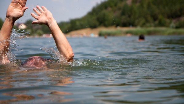 Вода унесла жизнь мужчины в городе Протвино