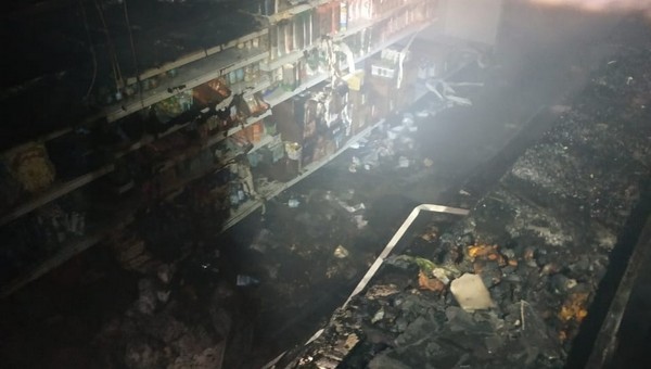 Сетевой магазин сгорел в деревне под Серпуховом