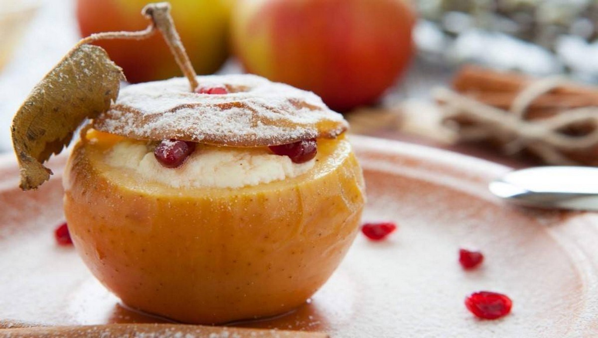 Этот домашний десерт из яблок можно есть даже на ночь
