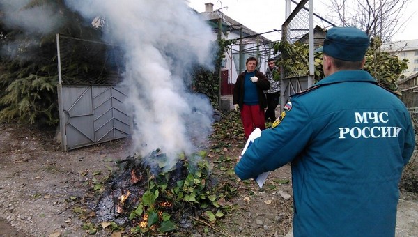 За сжигание этого мусора дачников будут штрафовать на 20 тыс. рублей