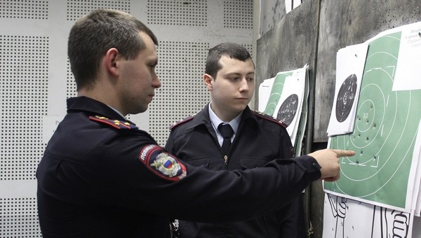 В Серпухове выявили самого меткого полицейского