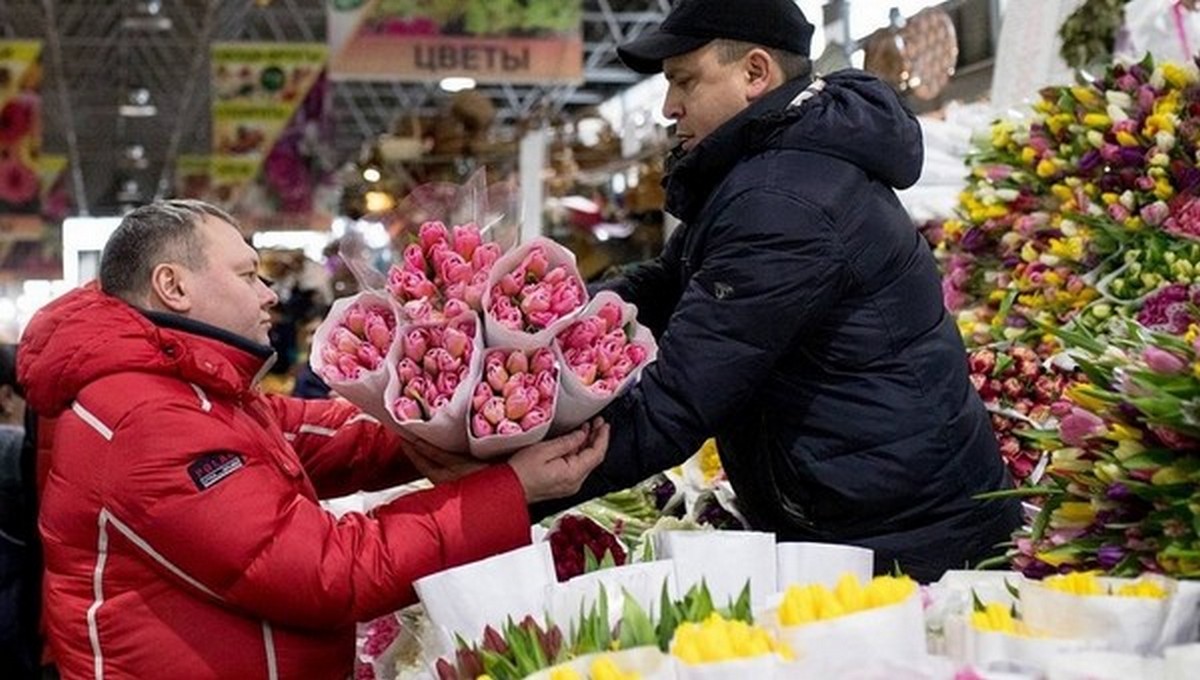 Если хотите, чтобы букет на 8 марта радовал долго, дарите эти цветы