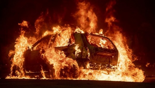 Житель Серпухова сгорел вместе со своей машиной