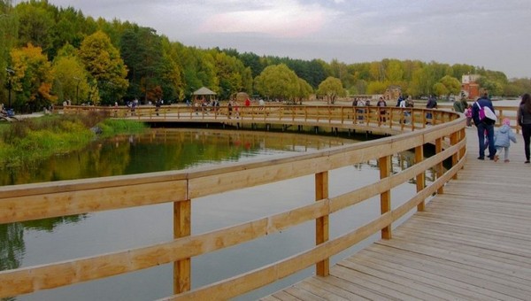 Три красивых, но малоизвестных парка в Москве для прогулок и фото