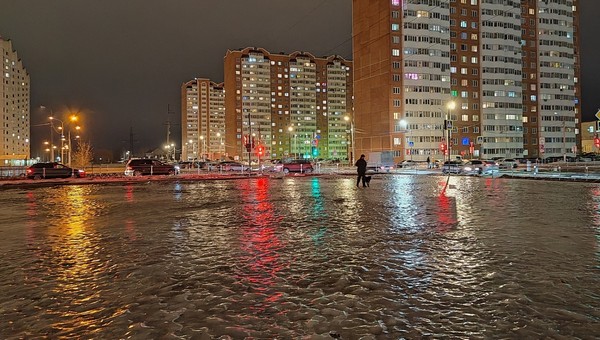В Москве срочно объявлено штормовое предупреждение из-за погодной напасти