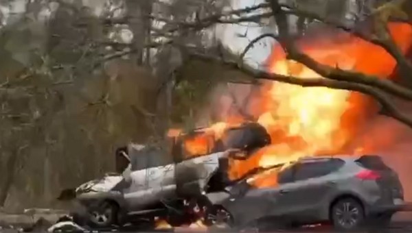 Страшная авария: машина с людьми сгорела в столице