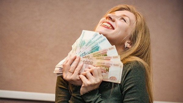 Россиянам рассказали о праве на получение надбавок к зарплате