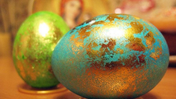 Названы самые опасные красители для яиц на Пасху