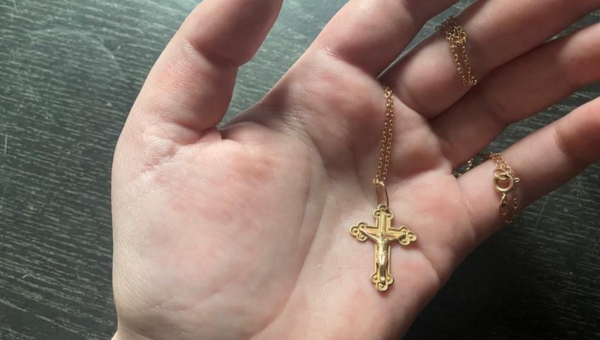 А ваш нательный крестик — точно православный?