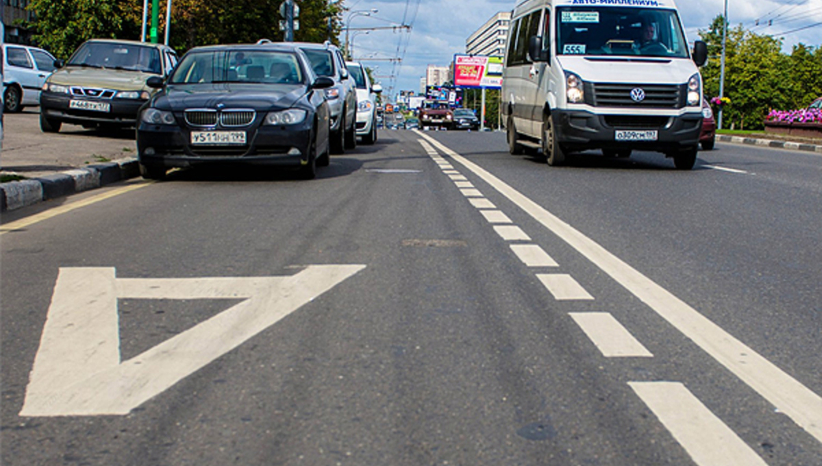 В Госдуме вновь озаботились выделенными полосами для автобусов