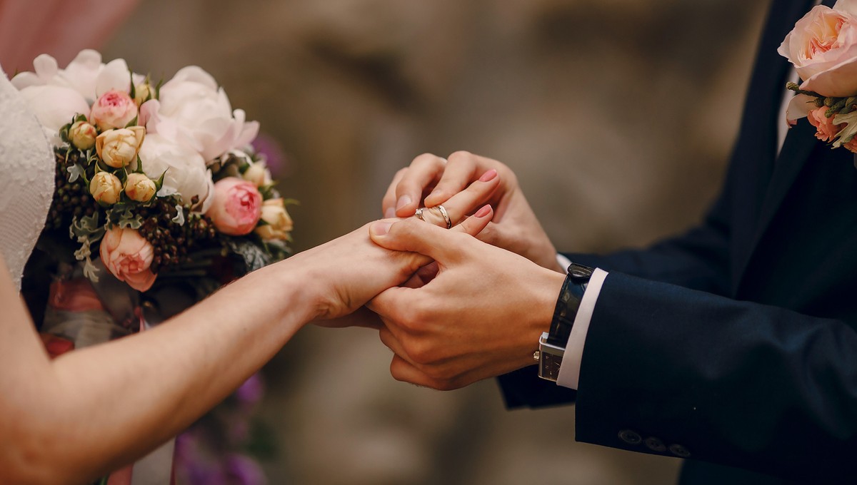 Успейте подать заявление: названы самые красивые даты для бракосочетания в 2024 году