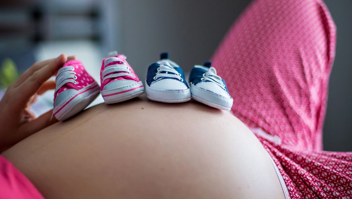 Уникальный случай: женщина забеременела, будучи беременной 