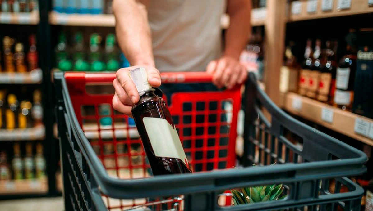 Минфин существенно увеличит цены на крепкий алкоголь