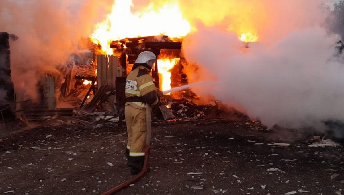 В Подмосковье экс-супруг отомстил жене, спалив её дом 