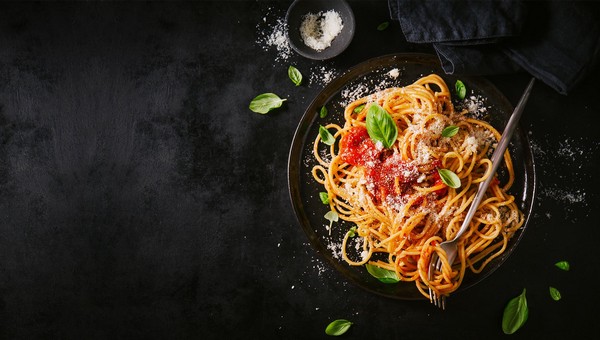 Секретный ингредиент в рецепте итальянской пасты с базиликом и сыром