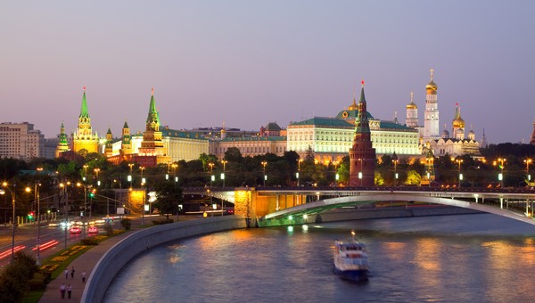 Москвичей призвали покинуть город