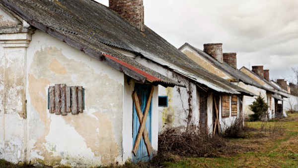 Заброшенные деревни могут исчезнуть с территории России