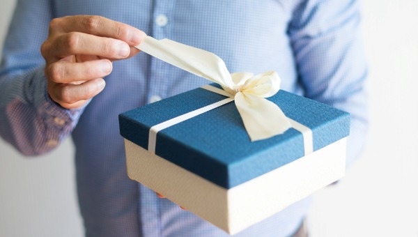 15 идей подарков на 23 февраля, которые понравятся любому мужчине
