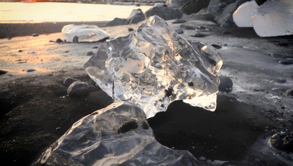 В Серпухове лёд на реках резко станет чёрным