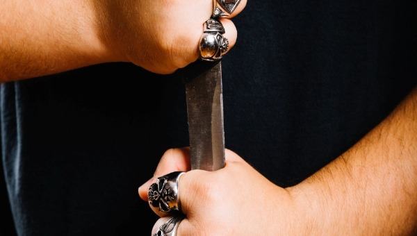 Полиция и прокуратура занялись отцом-йогом из Подмосковья