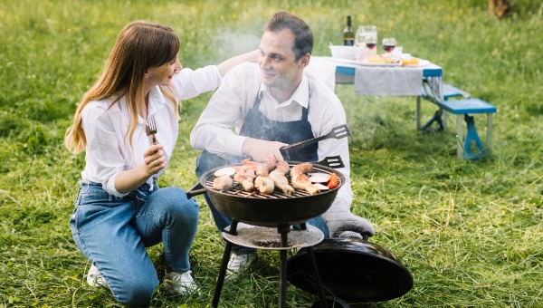 Россияне рассказали, как собираются провести майские праздники