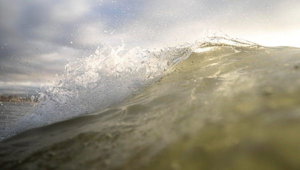 На реке в Подмосковье пустят искусственную волну для поисков пропавшего ребёнка