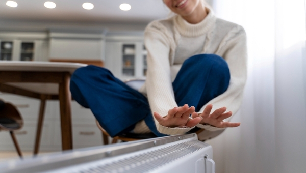 В Подмосковье идёт подача тепла в жилые дома