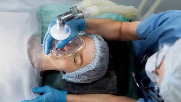 Подмосковье активно запасается аппаратами ИВЛ