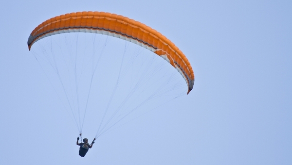 Парашютист насмерть разбился в Подмосковье