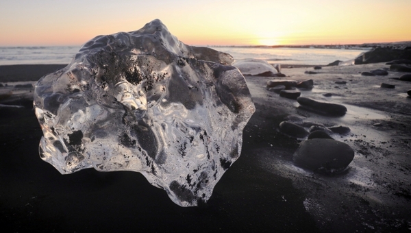 Два огромных драгоценных камня нашли один за другим на прииске в России