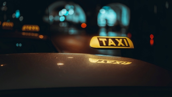 Поездка в такси в Подмосковье закончилась насилием и гибелью для 31-летней женщины