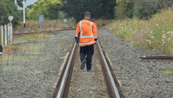 В Подмосковье перекроют для автомобилей два ж/д переезда