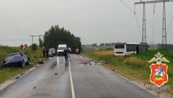 В ДТП с автобусом в Подмосковье погиб ребёнок