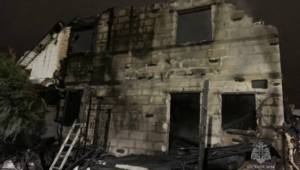 Мать и ребёнок погибли в страшном пожаре в Подмосковье