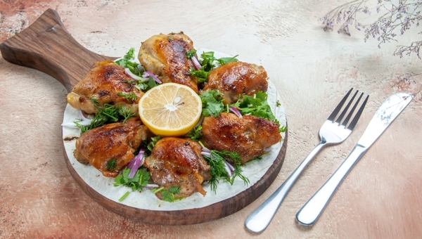 Шедевральное горячее на Новый год из обычных окорочков