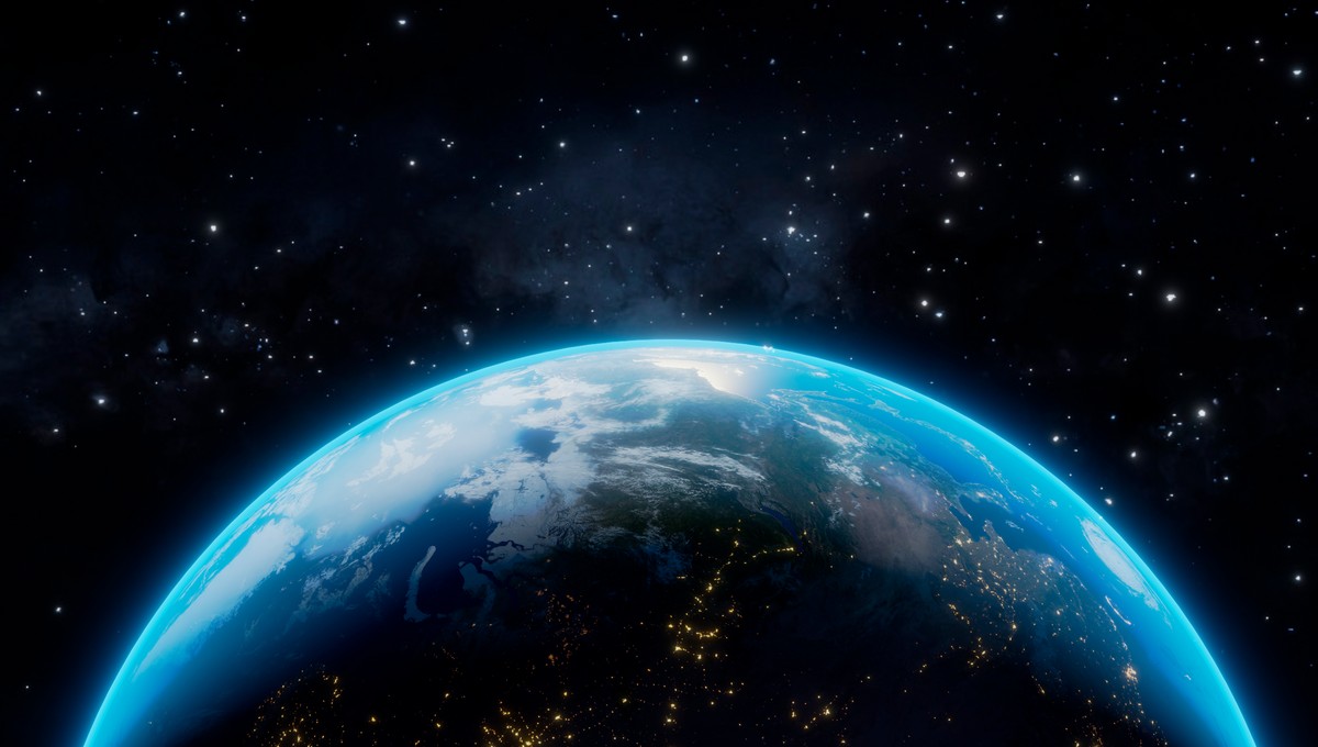 К Земле летит астероид