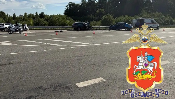 Роковая авария на загородной дороге в Подмосковье унесла жизни двоих