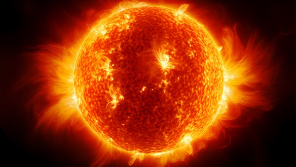 На Солнце появилась ещё одна гигантская фигура — учёные восхищены