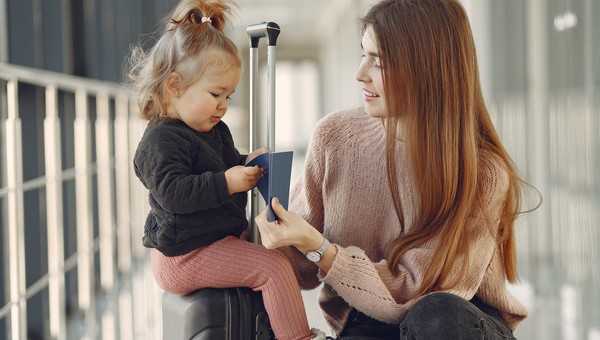 Этого ждали многие родители: с 1 марта изменятся правила перелётов с детьми