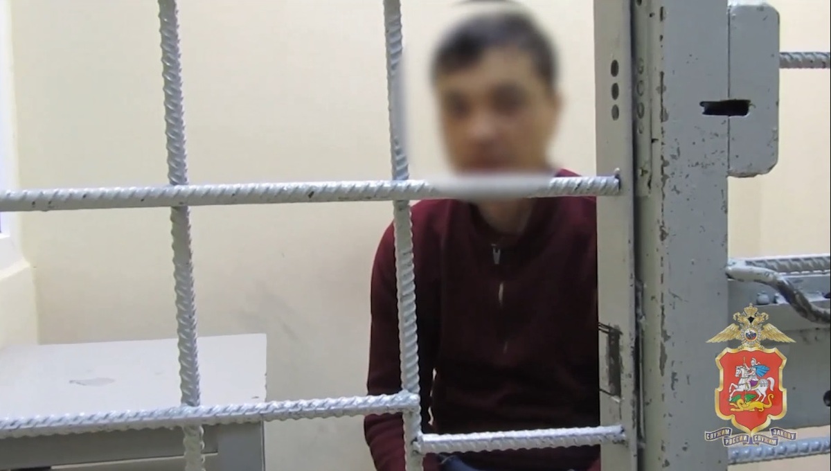 Наркодилер в Подмосковье запихнул 60 пакетиков с наркотиками в укромное место