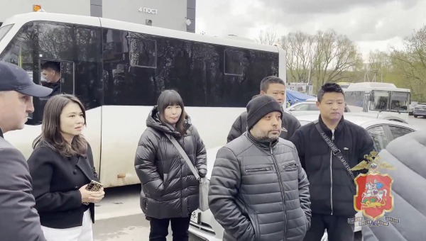 Толпу латиноамериканцев задержали в ходе рейда в Подмосковье