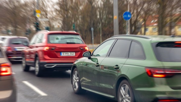 Как не попасть в «дачные» пробки на выезде из Москвы