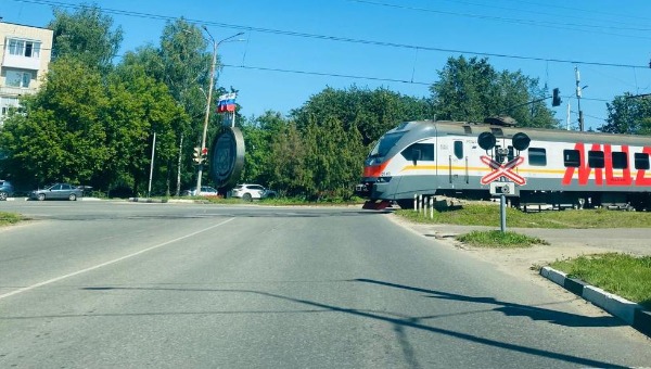 Два ж/д переезда в Подмосковье перекроют с 21 октября