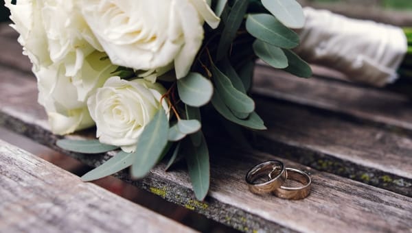 Певец Шаман снова женился