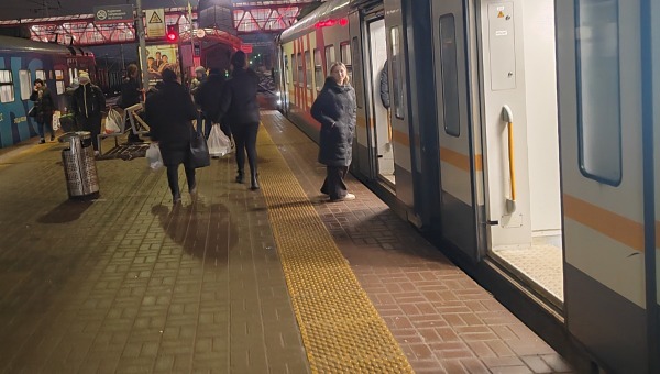 Двое погибли на одном направлении железной дороги в Подмосковье с разницей в час