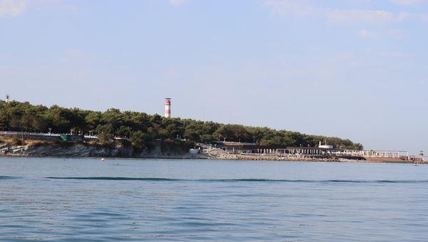 В Геленджике сносят легендарную постройку