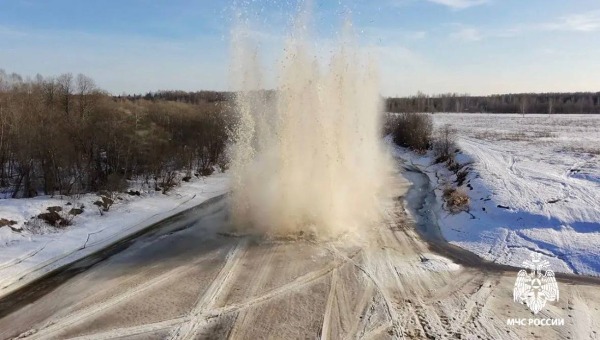 В Подмосковье на реках наблюдается завораживающее зрелище