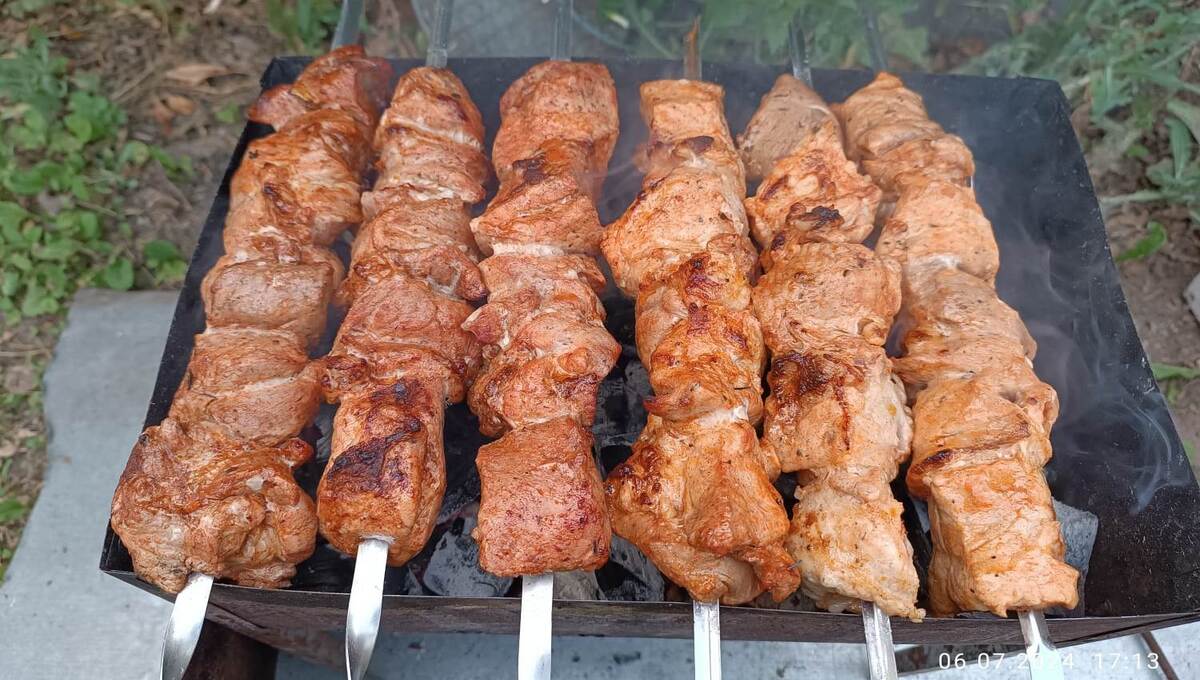 «Царский» маринад для свинины сделает шашлык изумительным