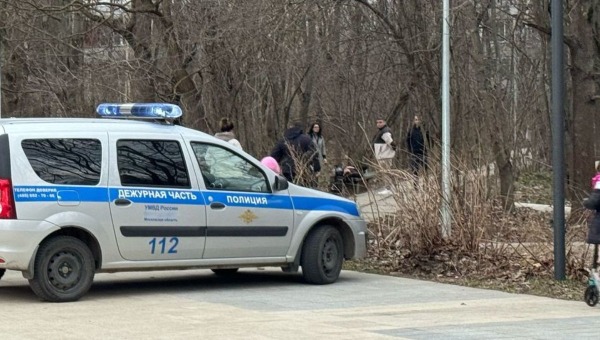 В духовном центре Подмосковья в пруду увидели мёртвое тело