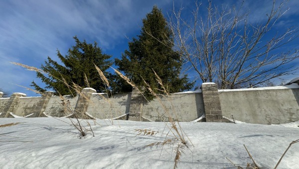 Синоптики: снег в Москве стал таять медленней, несмотря на тепло